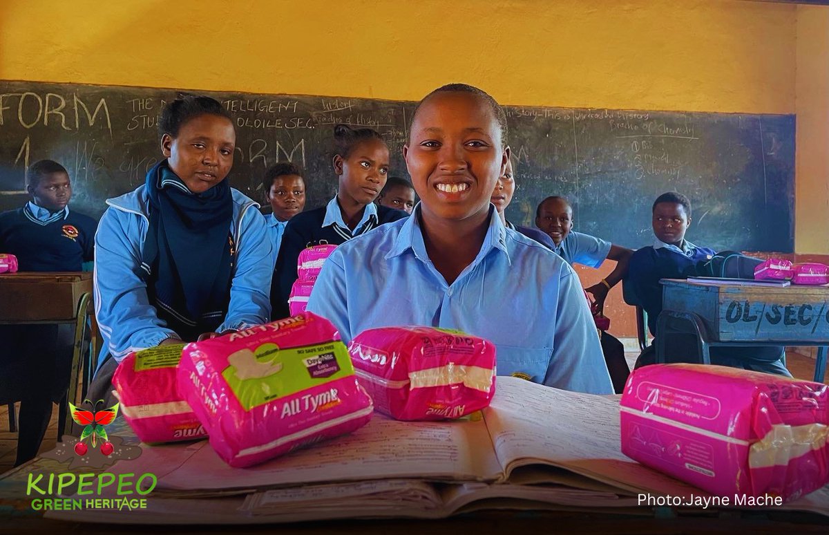 kipepeogh's tweet photo. Flashback to the time @Us4Her provided 3⃣0⃣0⃣ packs of sanitary pads for girls in Kajiado County. 

This October, from the 2⃣0⃣th - 2⃣3⃣rd we are back on the road with them again to Kajiado to distribute more sanitary pads. 
 Let's end period poverty!

 #TubadiliSHE #SDG3 #SDG5 https://t.co/gFJNcqmN4H