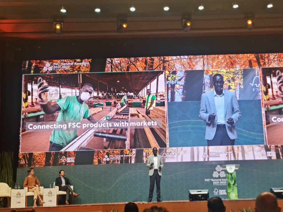 FSC_Africa's tweet photo. FSC Africa Regional Director Peter Alele Phd shares the achievements of FSC on the continent at Forest Stewardship Council General Assembly in Bali. 

#FSCGA22 #ForestsForAllForever #Africa #forest #restoration #environment #FSC https://t.co/GRRk9C4xW5