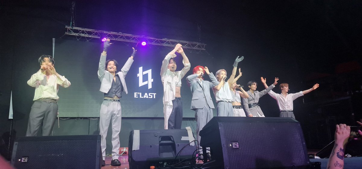 J00NATION's tweet photo. Tonight was amazing! Thank you @ELASTofficial for coming to Costa Rica 🇨🇷💕 https://t.co/x3enJ9GHwf