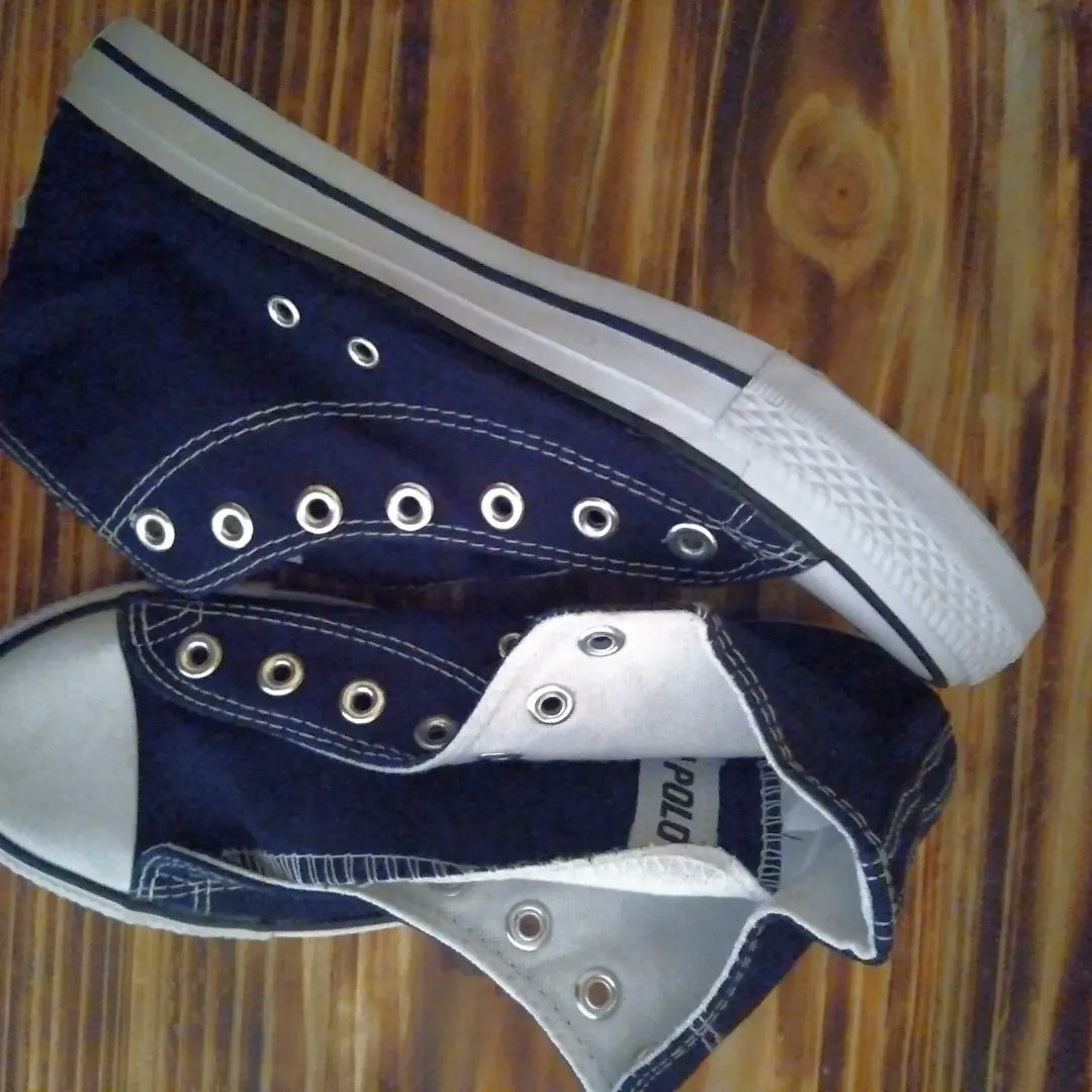 thimerchstore's tweet photo. Crème Rubbers/ Converse boots🔥🔥. 
Pick up point: Star Mall opposite Eastmatt TomMboya st, Ground floor G11. All sizes and colours available. 
Delivery Countrywide!

📞+254773357007
#SIMCardRegistration #Raila #Trevor #Starmall #Kenya #Nairobi #converse #Rubbers https://t.co/1b92uMDcN4