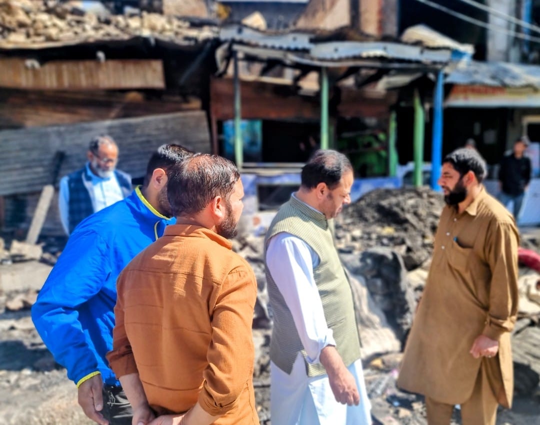 J K Congress On Twitter JKPCC President Shri vikar rasool Met Fire j-k-congress-on-twitter-jkpcc-president-shri-vikar-rasool-met-fire