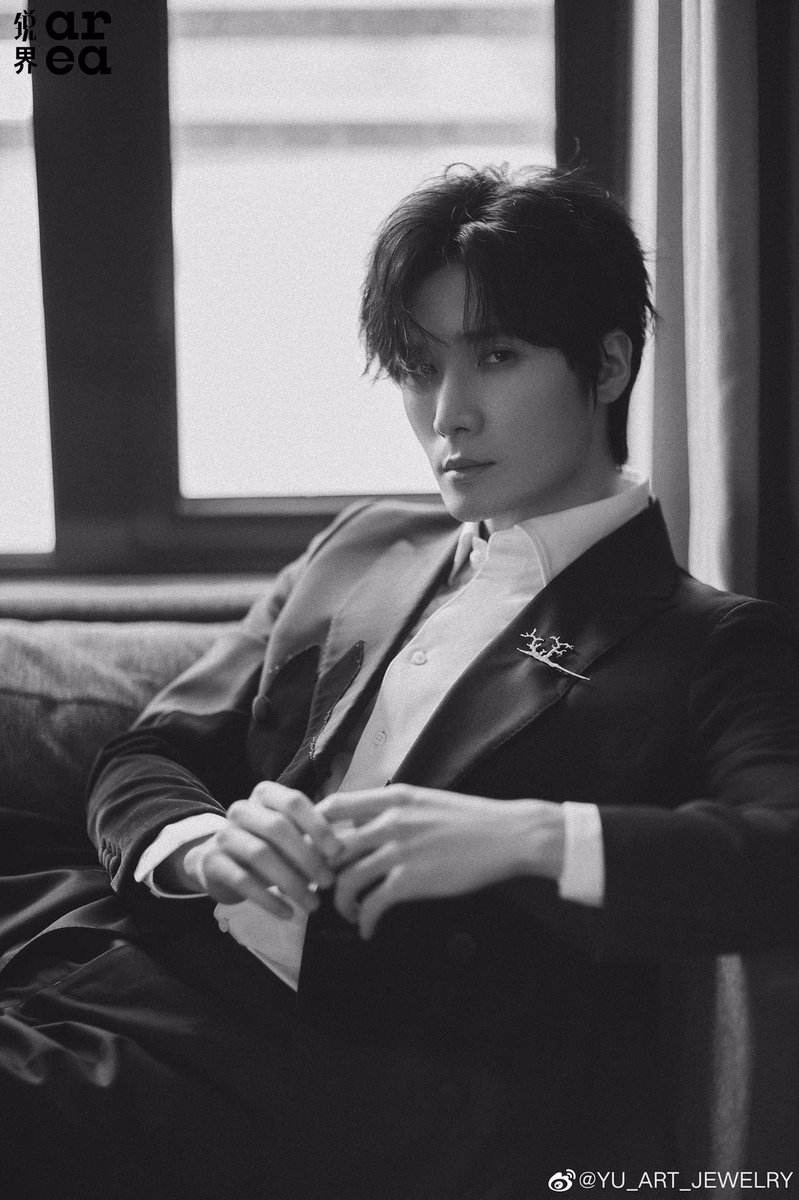 20221010 YU_ART_JEWELRY💎 official Weibo update💙

📌For more pics ➡️ m.weibo.cn/7641887960/482…

#LiuHaikuan 
#หลิวไห่ควาน
#刘海宽