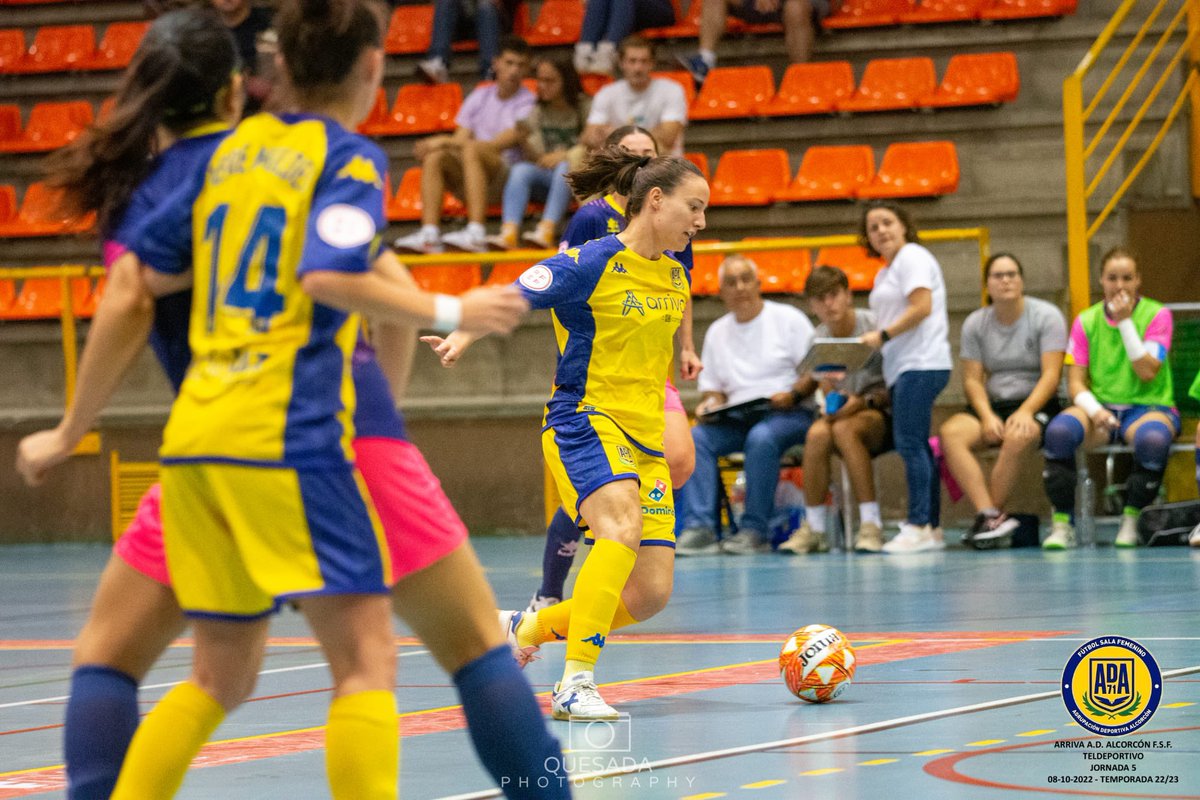 ADAlcorconFSF's tweet photo. GALERÍA DE FOTOS| 📸⚽

Ya tenemos las fotos del partido de la Jornada 5 frente al @Teldeportivo del pasado sábado 💛

📸 @Pakito_88 ¡GRACIAS! 

Disponibles en 👇
https://t.co/JqrRhkUejQ

#CorazónAmarillo https://t.co/jCMYHjFeBN