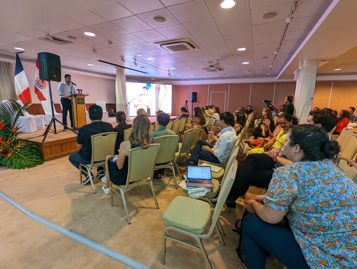 bymaddyness's tweet photo. 🗓️ Au programme durant 2 jours : #keynotes &amp; #workshops autour de l'#innovation en Polynésie française.

👉 On parle bluegrowth, économie verte  et #impact avec près de 800 participants pour cette 4e édition de #Tech4islands 💥 https://t.co/LxilR3i98a