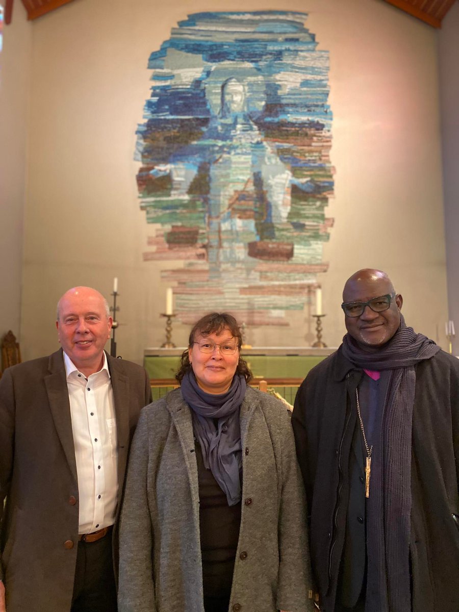 Nigeria, Greenland and Iceland: A shared passion to care for creation

LWF President Musa is in Iceland for the Arctic Circle Conference. Here he is with Bishop Kristján Björnsson (Iceland), Bishop Paneeraq S. Munk (Greenland), LWF President Musa (Nigeria)

#CreationNotForSale