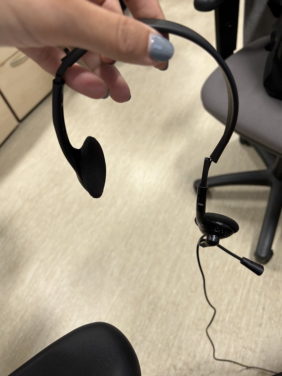 🌟 Amandeep Setra (@paddaamandeep) on Twitter photo God I love the NHS - but the process to get a new headset is painstaking….. and not quick! So until then, with a day of MS teams meetings ahead….. let’s see how we manage 😩 God I love the NHS - but the process to get a new headset is painstaking….. and not quick! So until then, with a day of MS teams meetings ahead….. let’s see how we manage 😩
