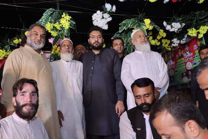 PepeLordBTC's tweet photo. #UC119
مرکزی سیکرٹری اطلاعات پاکستان تحریک انصاف فرخ حبیب اور عدنان انور رحمانی کا یونین کونسل نمبر 119 محلہ ایوب کالونی میں کارنر میٹنگ سے خطاب
#ByElectionNA108 #NA108 https://t.co/wZGpYFE2kB