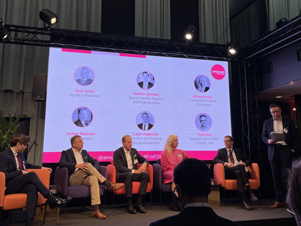 amchamwatch's tweet photo. đĄ Time for our panel discussion, starting with a question on Finlandâs relative strengths and weaknesses as a business environment.
#FinFDI #FDIVision https://t.co/zcQoNS9c5H
