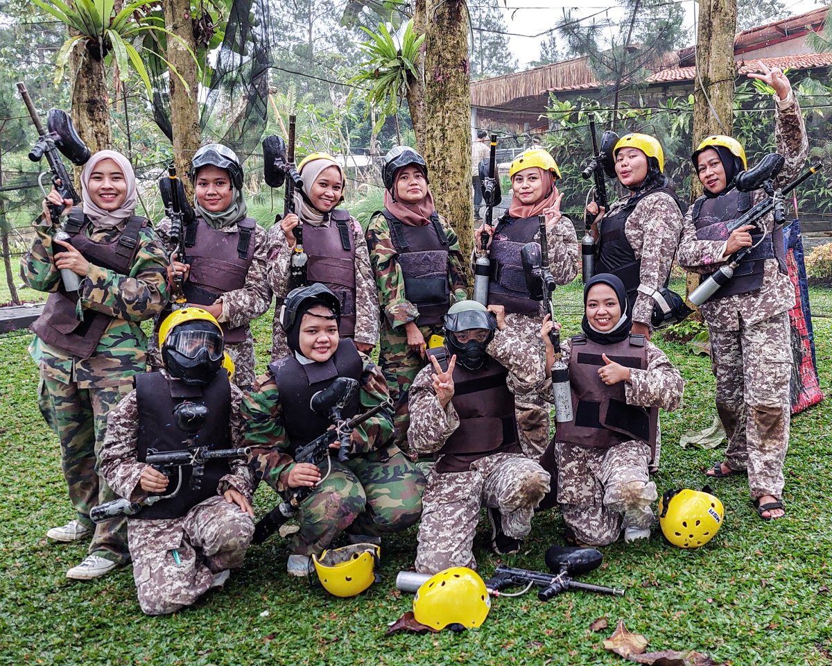 PLPID's tweet photo. Kebersamaan PLP Indonesia melakukan kegiatan employee gathering "Pulih Lebih Cepat Bangkit Lebih Kuat"
Semoga dengan di adakan employee gathering ini dapat membangun tim kerja yang solid.

#PLPID #PLP #MOTIVASI #training #gathering #fun #ceria #happy #outing #Kebersamaan https://t.co/CfmQ4dz1oL