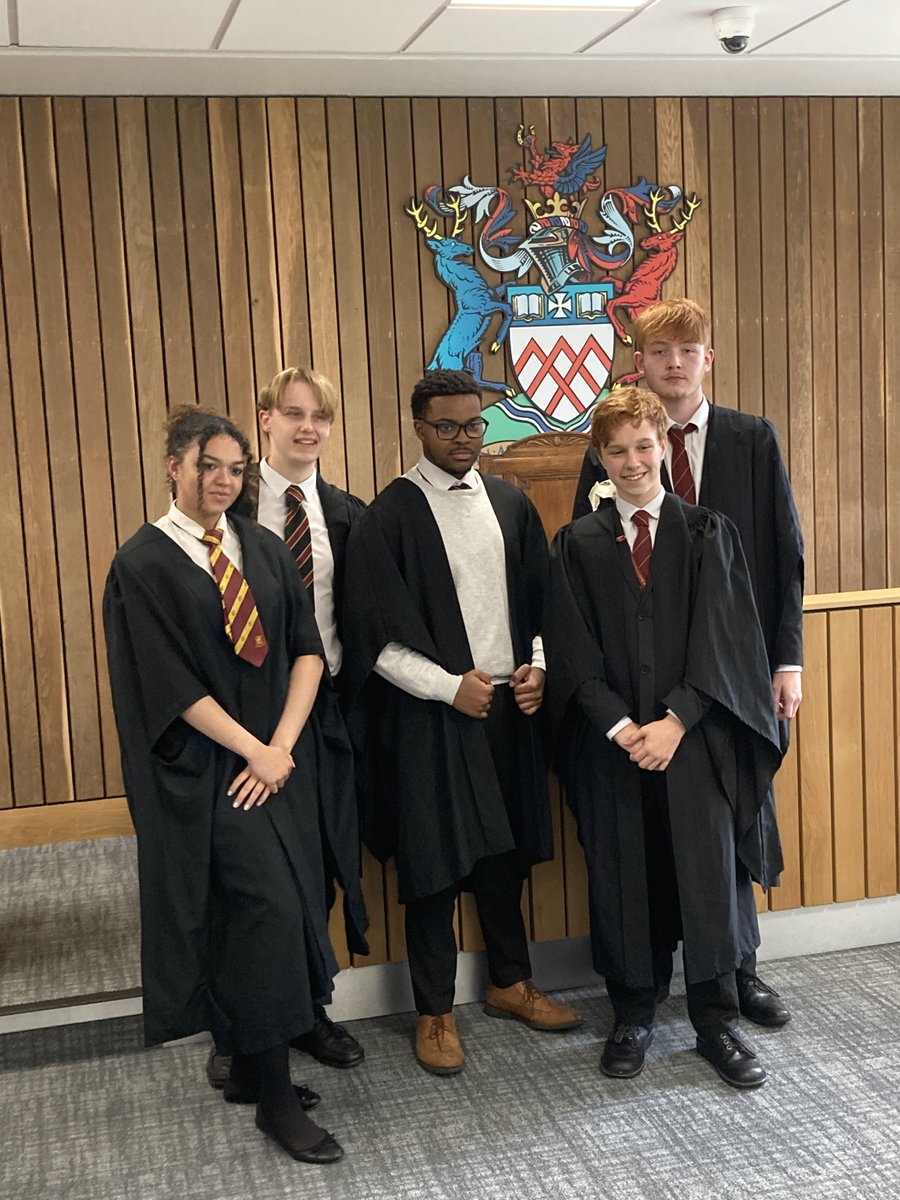 CryptCareers's tweet photo. Stduents from our Sixth Form took part in n 'Is it Murder?' Law Taster session organised by @BusinessUoG A great activity that allowed our students to immerse themselves.  #inspired #cryptcareers @TheCryptSchool https://t.co/X0e4HBeXu7