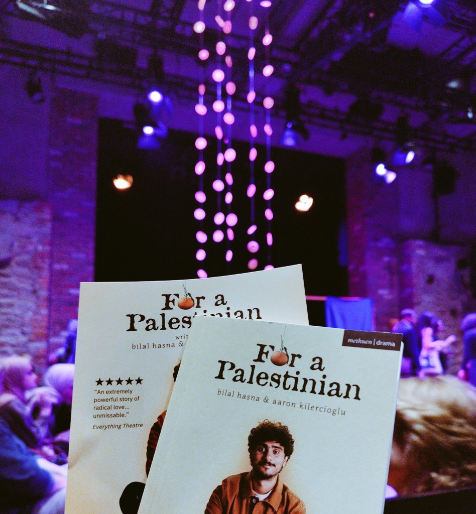 TheStageyPlace's tweet photo. Injected myself with beautiful storytelling last night @BristolOldVic with @bilalhasna_ & @aa_koglu #ForAPalestinian๐
I left my own worries behind as I was absorbed by a story that Bilal projects so honestly - I felt so proud of his talents & I don't even know the man! ๐ https://t.co/B8RwuuN4AU
