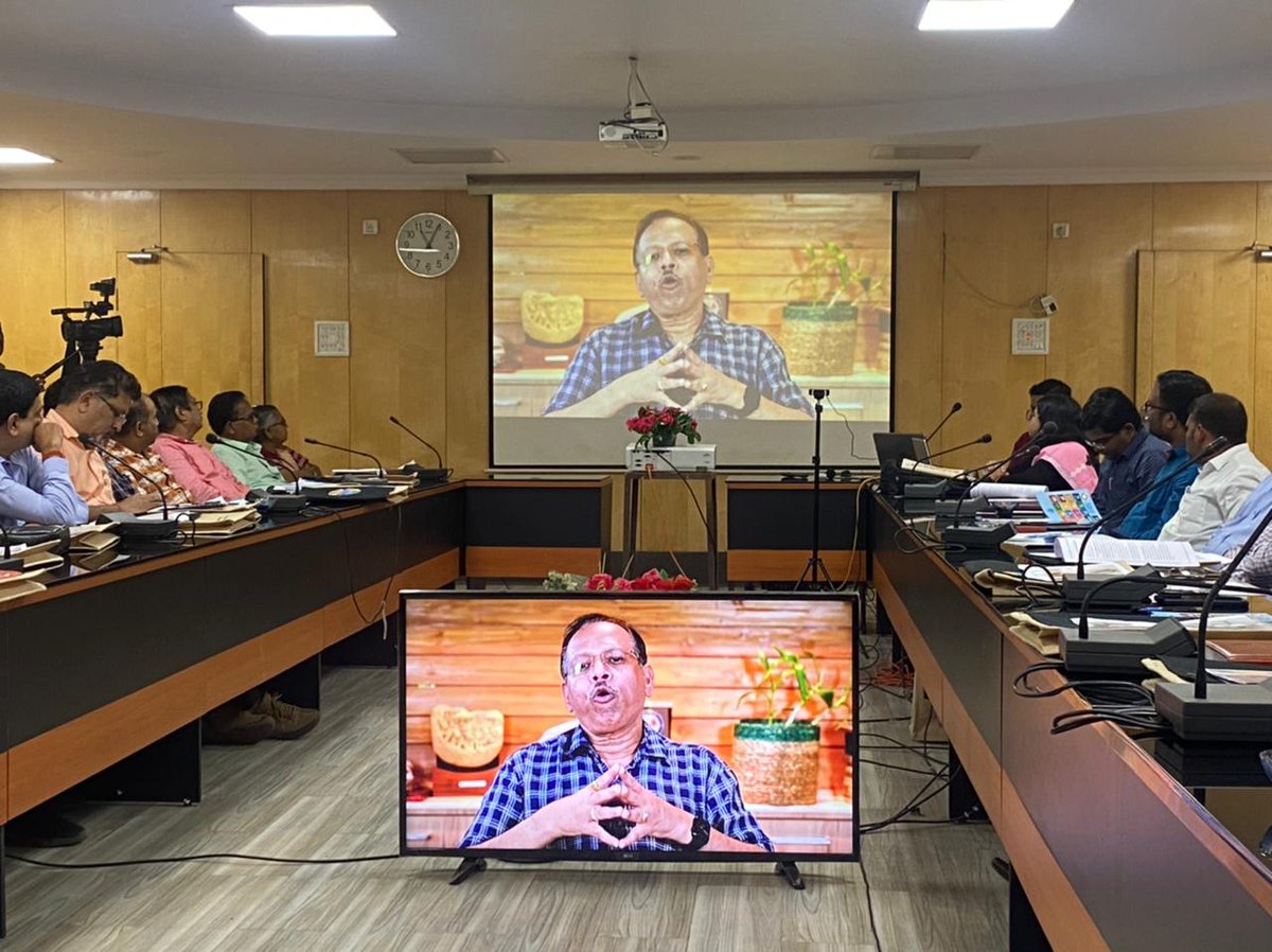 SDGOdisha's tweet photo. As #SDG4ODISHA moves to the Districts, the baton of #Agenda2030 is passed on from Sundargarh to @angul_dm today.
#LocalizingSDG
#LeaveNoOneBehind
#onestepatatime
@PCDept_Odisha @mopr_goi @NITIAayog @CMO_Odisha @PRDeptOdisha @IPR_Odisha @PradeepJenaIAS @sidd_swain https://t.co/alSwVJDyLm