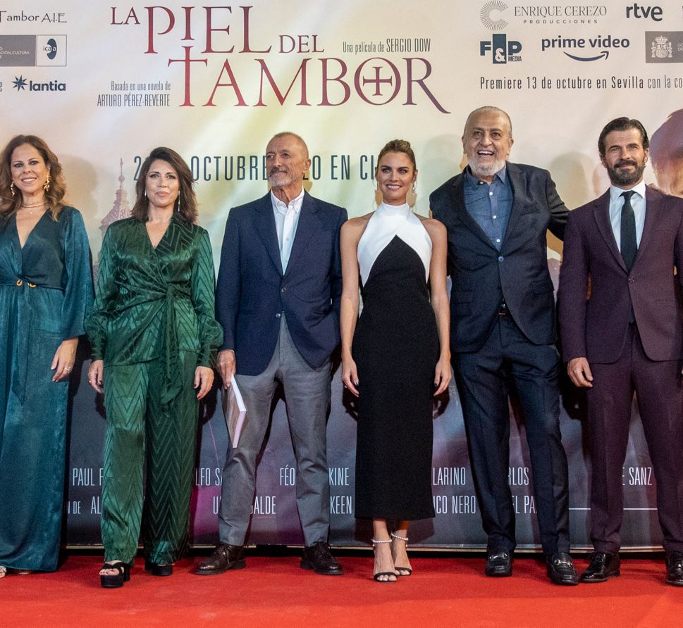 Lantia en la Premier de 'La piel del tambor' 🎥

#lapieldeltambor #enriquecerezoproducciones #premier #cine #literatura #amaiasalamanca #richardarmitage #rodolfosancho #paulfreeman #aliciaborrachero