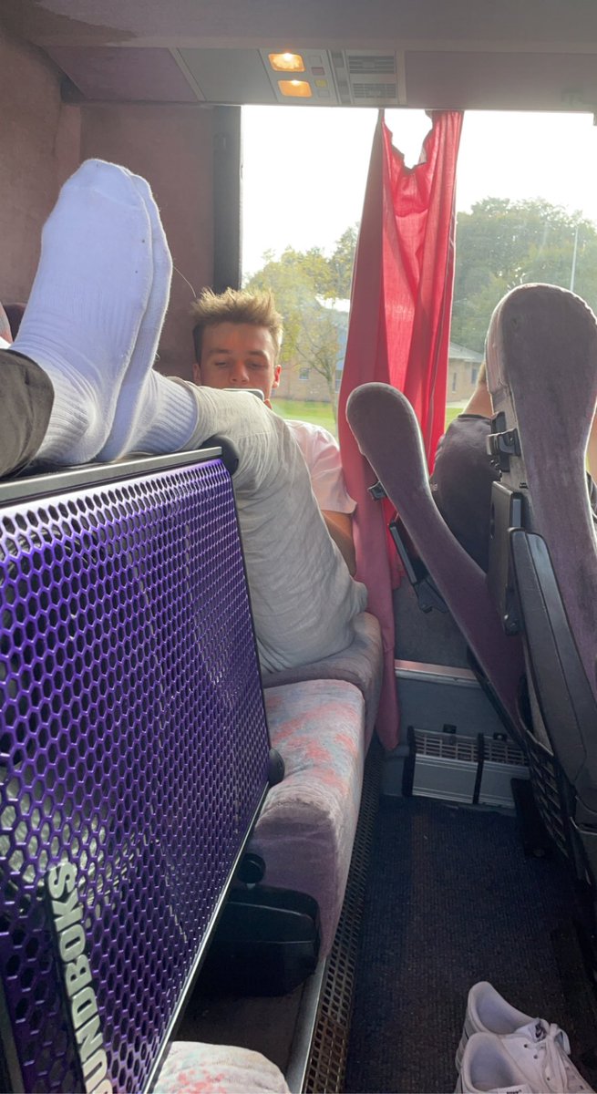 Holdet kører mod <a href="/npfdk/">NPF</a>. Ses vi?🤠

<a href="/SEB_CSGO/">Sebastian</a> og jeg der viber🫶