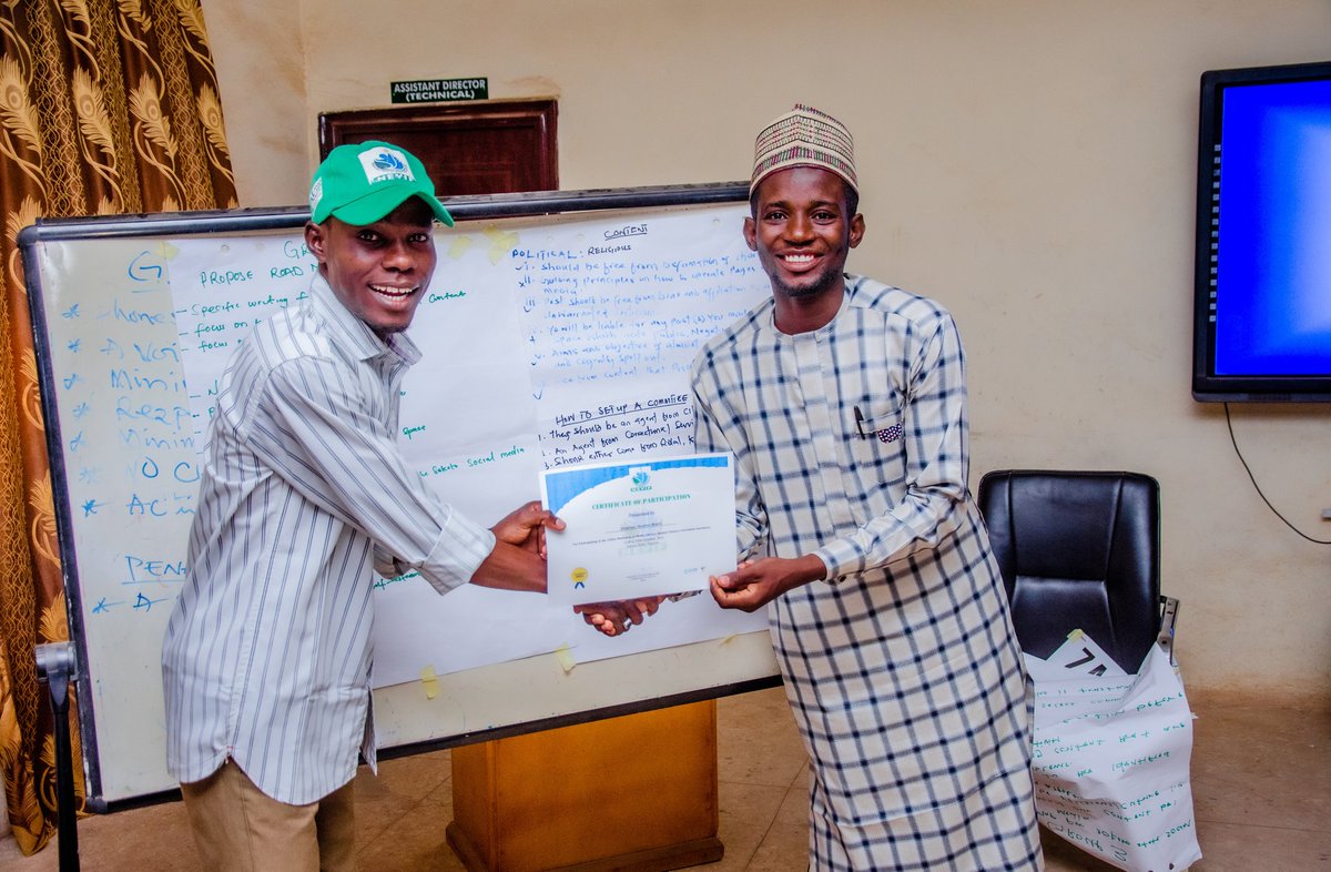 ukashatu_wakili's tweet photo. Alhamdulillah!
We successfully completed 3day workshop on media literacy against Violence Extremism Narratives organized by @neyif2013 Sokoto in collaboration with Al-Yateem Charity Initiative with funding from @theGCERF.
Kudos to Amb. @RealAnasGusau with his team.
#NEYIF
#GCERF https://t.co/ArSZmxrVja