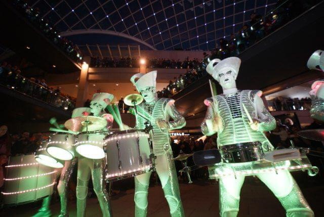 ✨ Are you heading into #Leeds city centre this evening to check out Light Night Leeds?!  

✨ Join us or a bite to eat or a drinks in the cocktail bar on your walk around the city.  

✨ No booking necessary! 

#LightNightLeeds @LightNightLeeds #Bibis