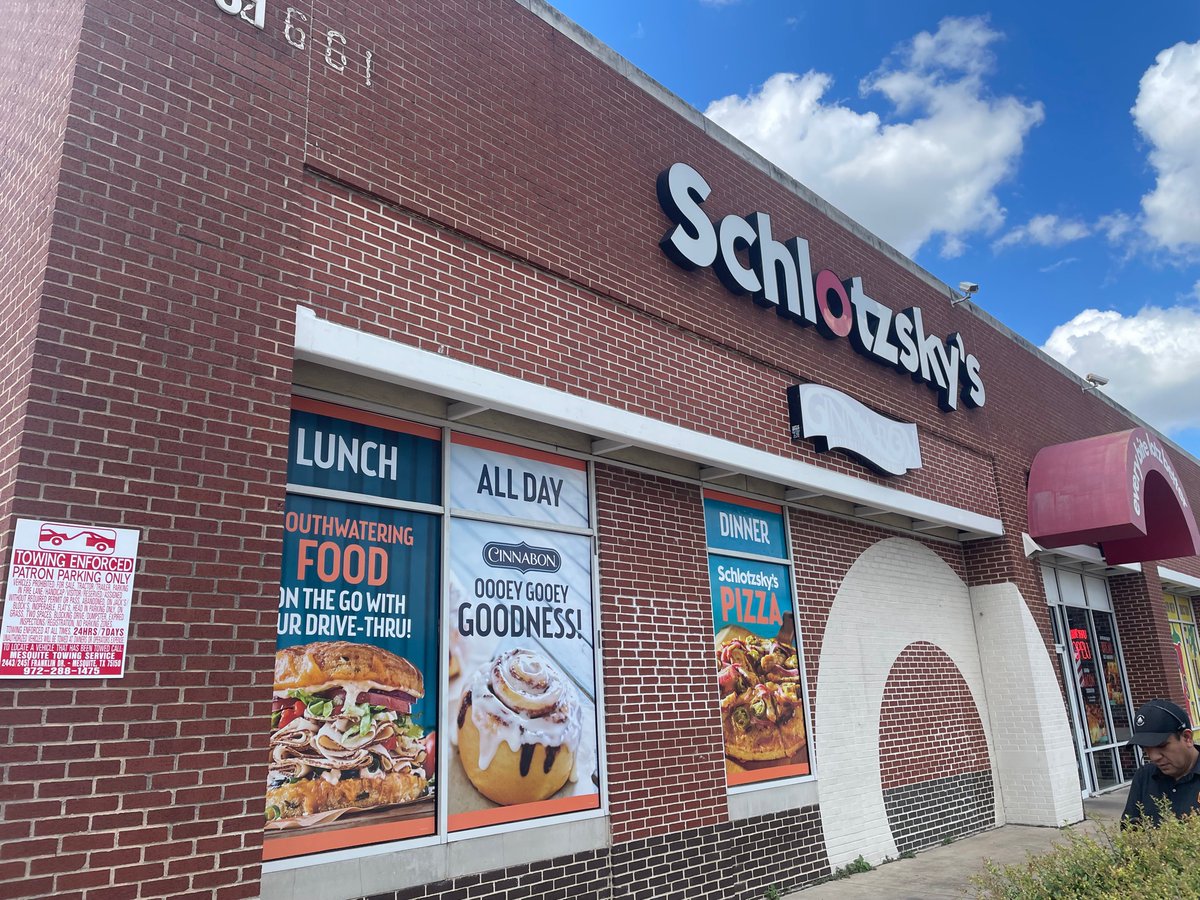 BullseyeBalloon's tweet photo. Generate more attention and display your message concisely where everyone can see with Window Graphics! These are fully customizable and easy to install.

https://t.co/FJDJnJMHot https://t.co/lbBQi1bmqM