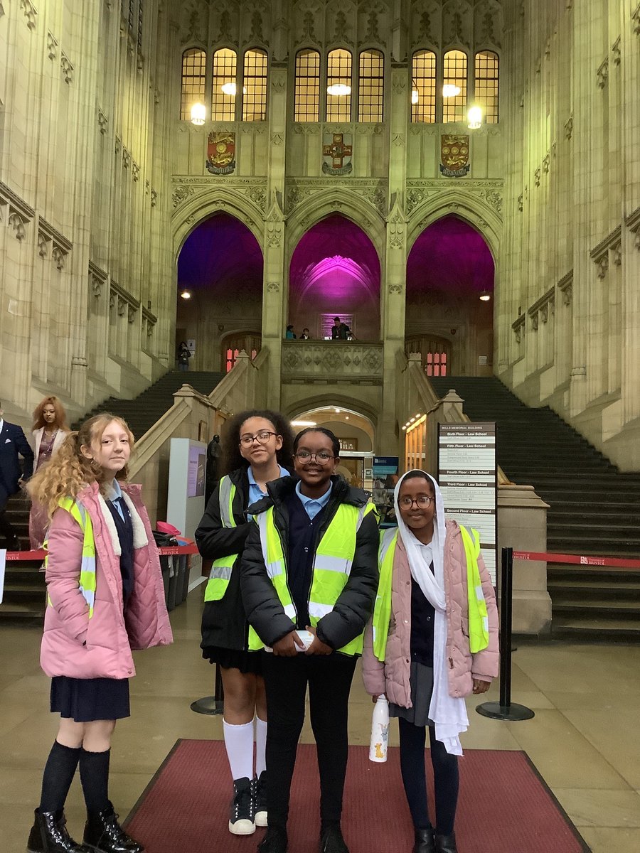 TheDolphinSch's tweet photo. Our Year 6 Student Parliament membets spent a great morning @wills_memorial talking with other @VenturersTrust schools and our CEO @DavidWatson62 What a great experience! #futureofthecommunity https://t.co/WaOzavELaE