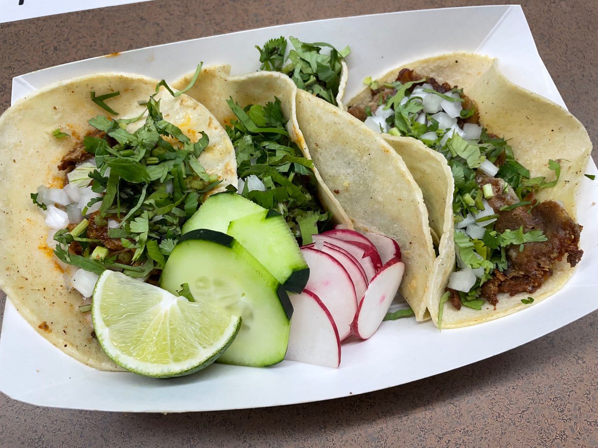 Sara_Jiang's tweet photo. Today's #FoodiePath Challenge 🌮:

👉 Reminder of the unofficial rules:
🍎 I'll post a photo of a food item
🧐 Your job is to name a related finding/disease
📷 Bonus points if you have an example of the entity to share! https://t.co/bjTUNJhCmC