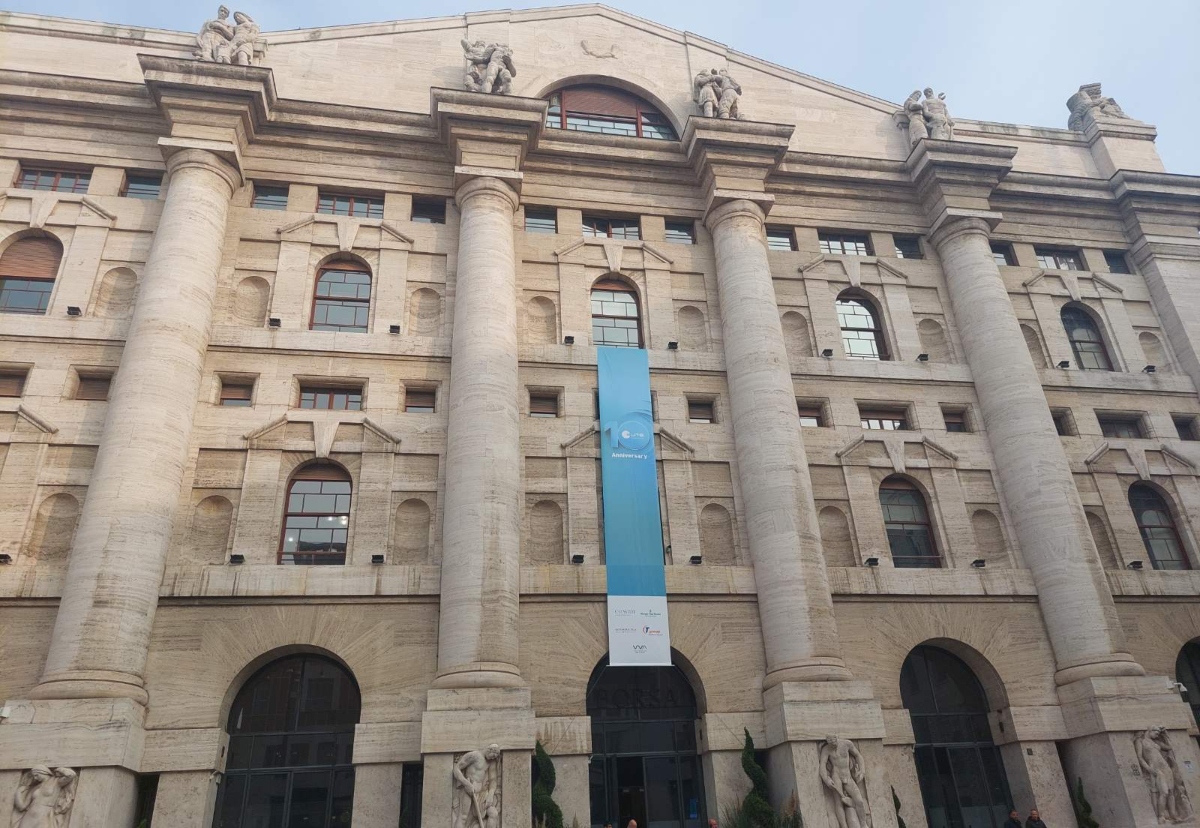 BudapeStockExchange tweet media