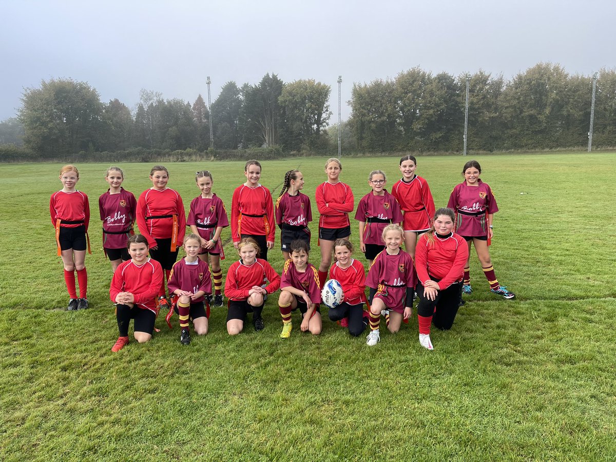 Cafodd dîm rygbi merched yr ysgol ddiwrnod ffantastig ddoe yng nghystadleuaeth Gŵyl Rygbi’r Urdd. <a href="/UrddMyrddin/">Urdd Myrddin</a> 
<a href="/WelshRugbyUnion/">Welsh Rugby Union 🏴󠁧󠁢󠁷󠁬󠁳󠁿</a> <a href="/YPiodPinc/">Y PiodPinc</a> 
#unigolioniachahyderus #rygbiiferched #profiadauarbennig