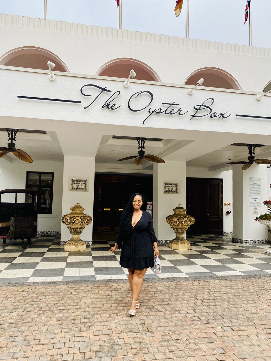 kgopotjo_lebepe's tweet photo. When life presents you with the opportunity to travel, hae du ✈️ 
But sometimes unexpected expenses can arise during your travels and there's more month left at the end of your money. But worry not because @AfricanBank has you covered with the overdraft facility. https://t.co/x8yKGrNfeX