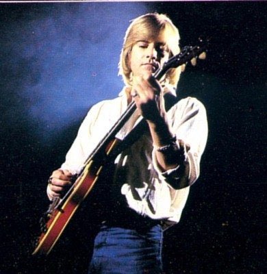 Happy Birthday to Justin Hayward of The Moody Blues, born this day in 1946 