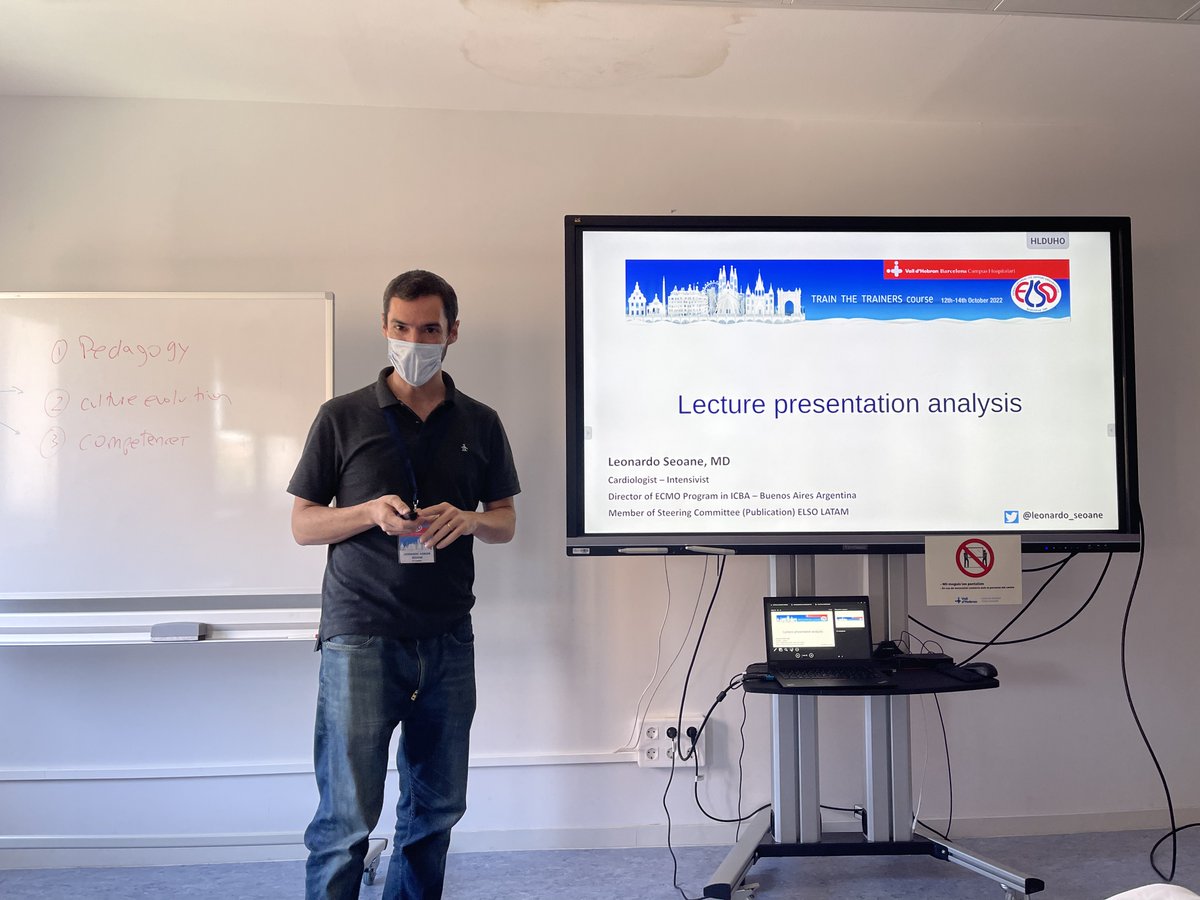 ELSOOrg's tweet photo. Time for training on lecture preparation &amp; delivery at #TTTELSO the @ELSOOrg 

#ECMO Train the Trainer course!
@ELSOeducation @SimulacioVH @stead_christine @OginoMark @MooreElizabethA @FOAMecmo https://t.co/qmeTUaY65U