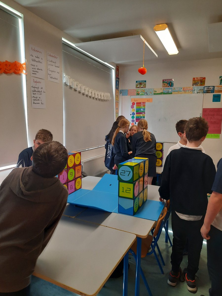 GclochNa's tweet photo. Tá Rang 5 ag baint suilt as Seachtain na Matamaitice. https://t.co/QPDY22SnEy