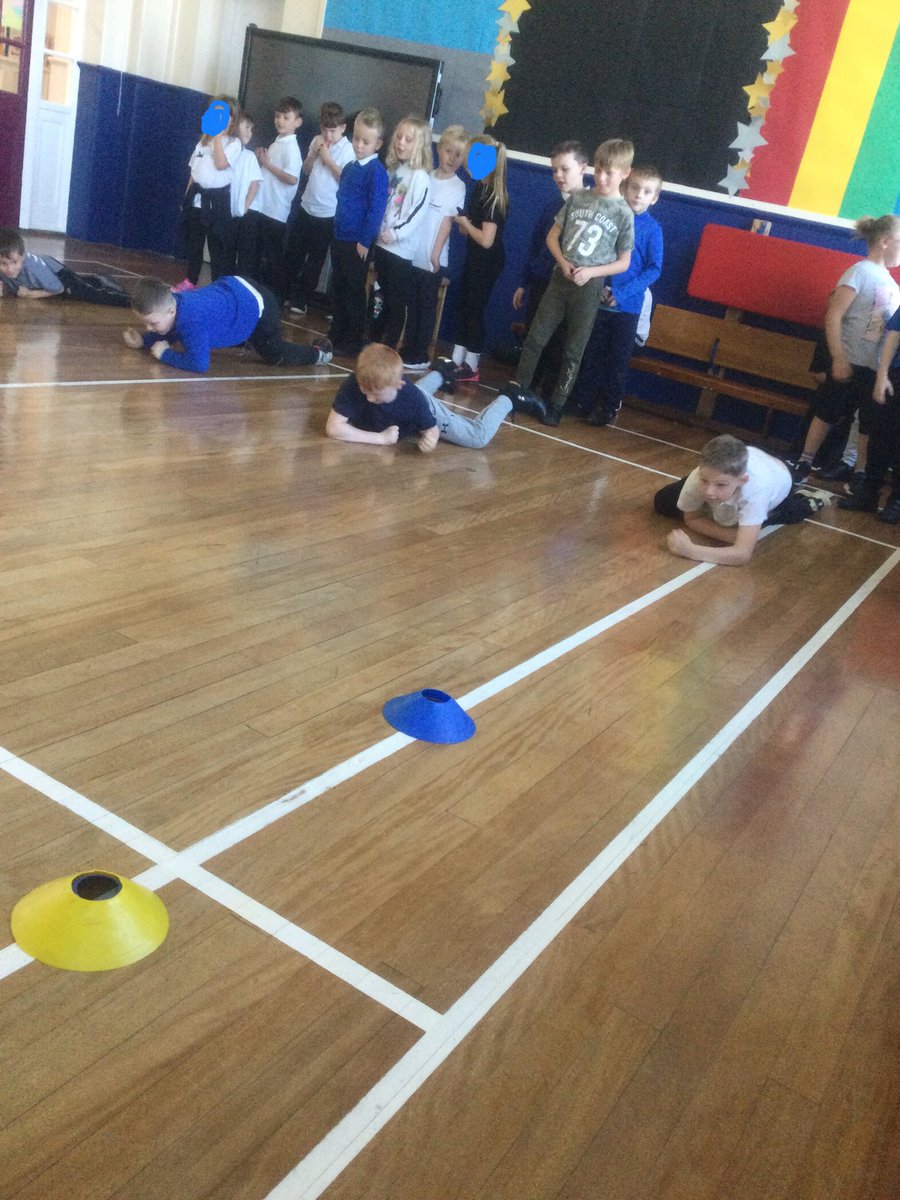 DeltaHighfields's tweet photo. In PE, Africa class worked on their agility, balance and perseverance. The children completed exercises which would challenge their muscles, particularly their cores!
@DeltaHighfields @DeltaTrust_Org #pepro https://t.co/8Mk1G9J4nA