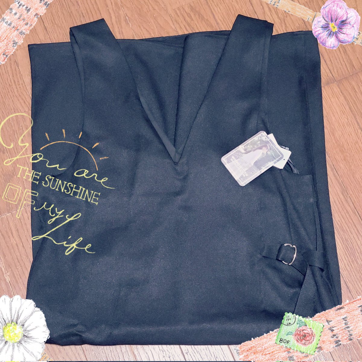 love_moon_star's tweet photo. スザンヌさんOnline引き取りに行ったら星さんの売ってた。明日じゃなかったけ?
スルー予定だったけど試着したらしっくりきたのでカゴへIn。
マスクは家族が気に入ったらしいのでお値下げでまとめ買い。
#しまむら
#しまパト
#スザンヌ
#星玲奈
#COOLMASK https://t.co/BxLNFv6yKE