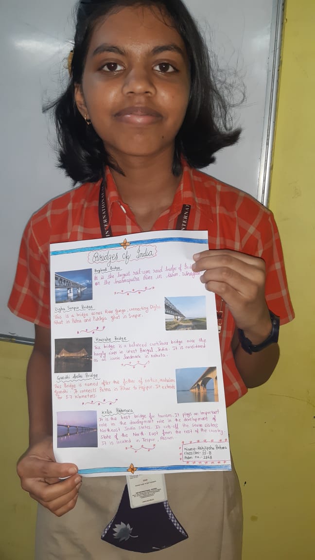 SAI_Edu_In's tweet photo. SAIoneer Abhilipsa Behera of Class VII presenting a collage on the topic 'Bridges In India' in her global studies class.
#ArtIntegration
#CreativePresentation
#ActiveLearning https://t.co/4cMwGezsY5