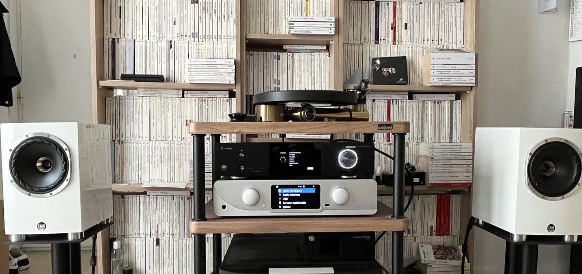 vtguillemin's tweet photo. Installรฉ ce midi pour tester pendant plus de 10 jours pour #VUmรจtre, le nouvel #Atoll #SDA300 et le nouveau @zidootv #NeoAlpha ๐ฅโจ
En prรชt pour consolider mes รฉcoutes sur enceintes #Jern et #Atohm, de jolies petites @FyneAudio #F500SP https://t.co/Mr7tFev0Wr