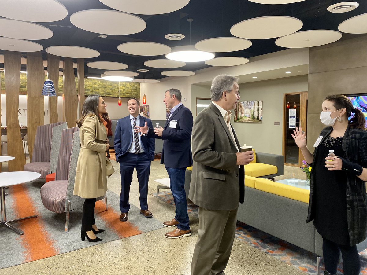 GPghCC's tweet photo. It’s a packed house for this morning’s #PghFirstFriday! Thank you to everyone who is joining us today – we’re looking forward to a great event. And a special thank you to our sponsor @BNYMellon! https://t.co/AUUB5J6yYT