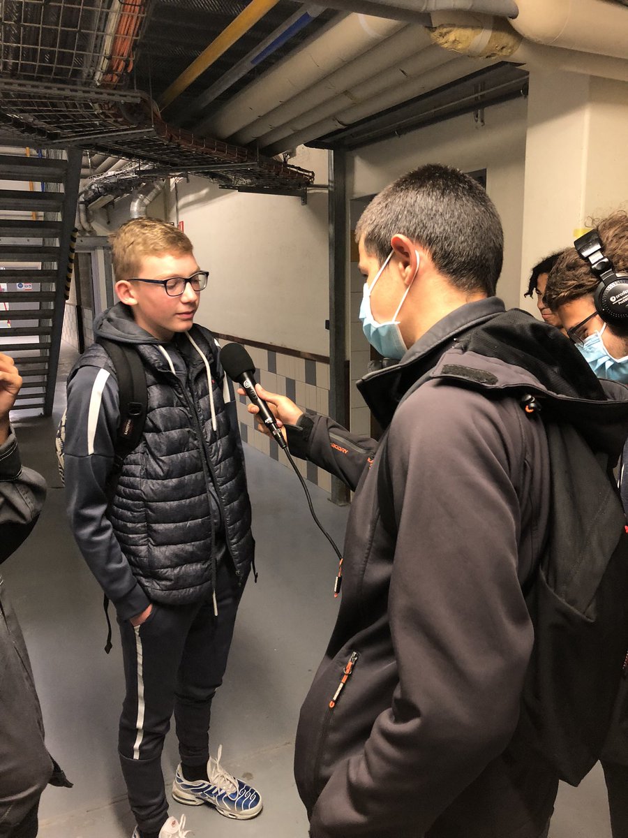 Les reporters couvrent les événements pour Erasmus day.
<a href="/EUErasmusPlus/">Erasmus+</a> <a href="/SepLpo/">SEP.LPO.Mezeray-Gabriel</a>