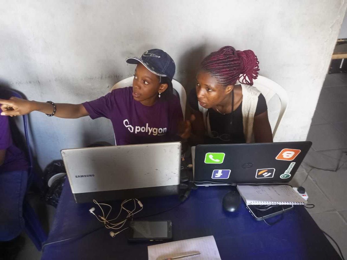 ImpactPlus_Web3's tweet photo. 💜Can you come up with a better definition of passion?
Only a week after receiving training from Impact Plus & @0xPolygon, students from @BCodelab in Lagos Nigeria voluntarily organised a follow-up training, inviting their friends to join them.
🔥🚀Way to go Codelab! https://t.co/iLd3Tu4f0a