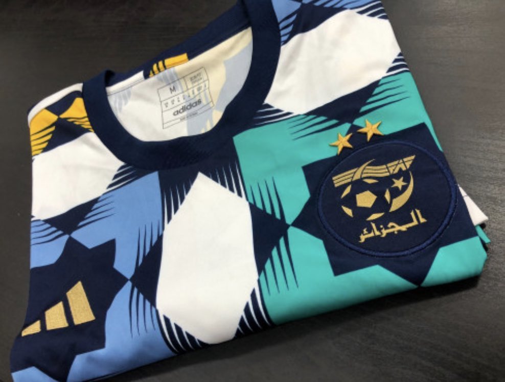 DZFOOTBALLDZ's tweet photo. 🚨 ADIDAS REAGI SUR LA POLÉMIQUE DU MAILLOT « EL MECHOUAR » ! 

Adidas regrette la polémique et dit être « contre toutes formes d’appropriation culturelle ». 

Conclusion : Aucune appropriation culturelle n’a été détectée, et le maillot NE SERA PAS RETIER ! 

💚🇩🇿💚🇩🇿💚🇩🇿💚🇩🇿💚🇩🇿 https://t.co/Rsg43IhXvu