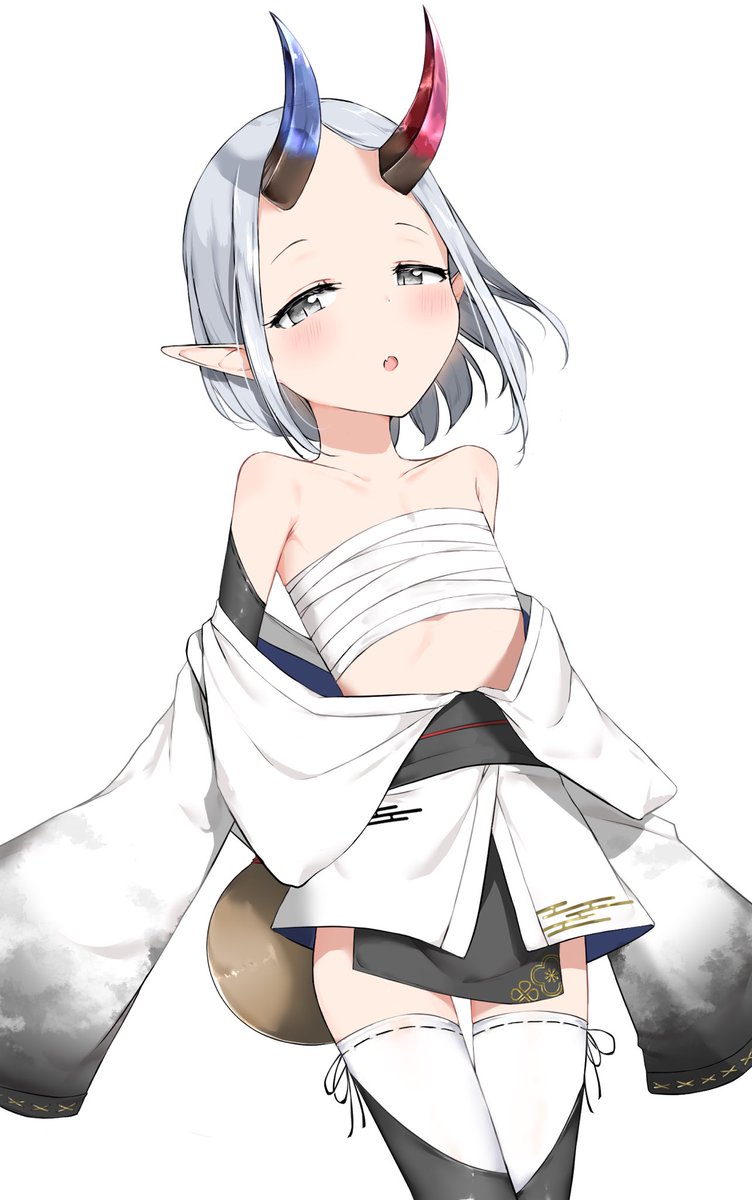 ツノが宝石の鬼ロリです 