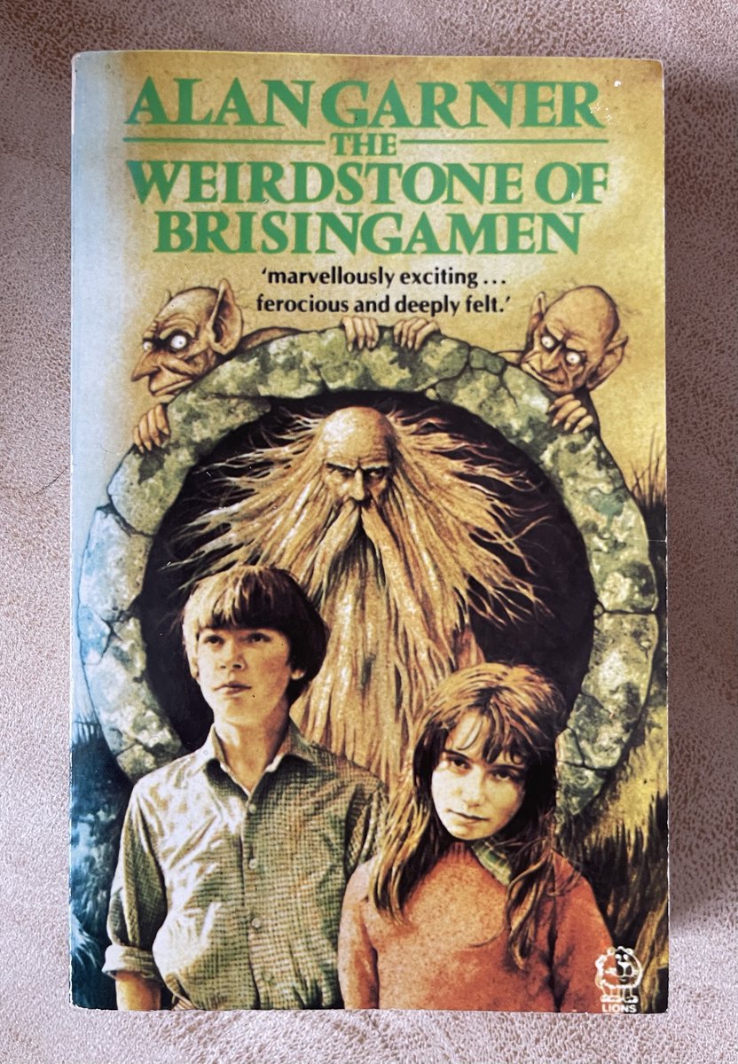 janekat_'s tweet photo. i recovered my twitter account solely to share this book cover https://t.co/rNOwev8YKb