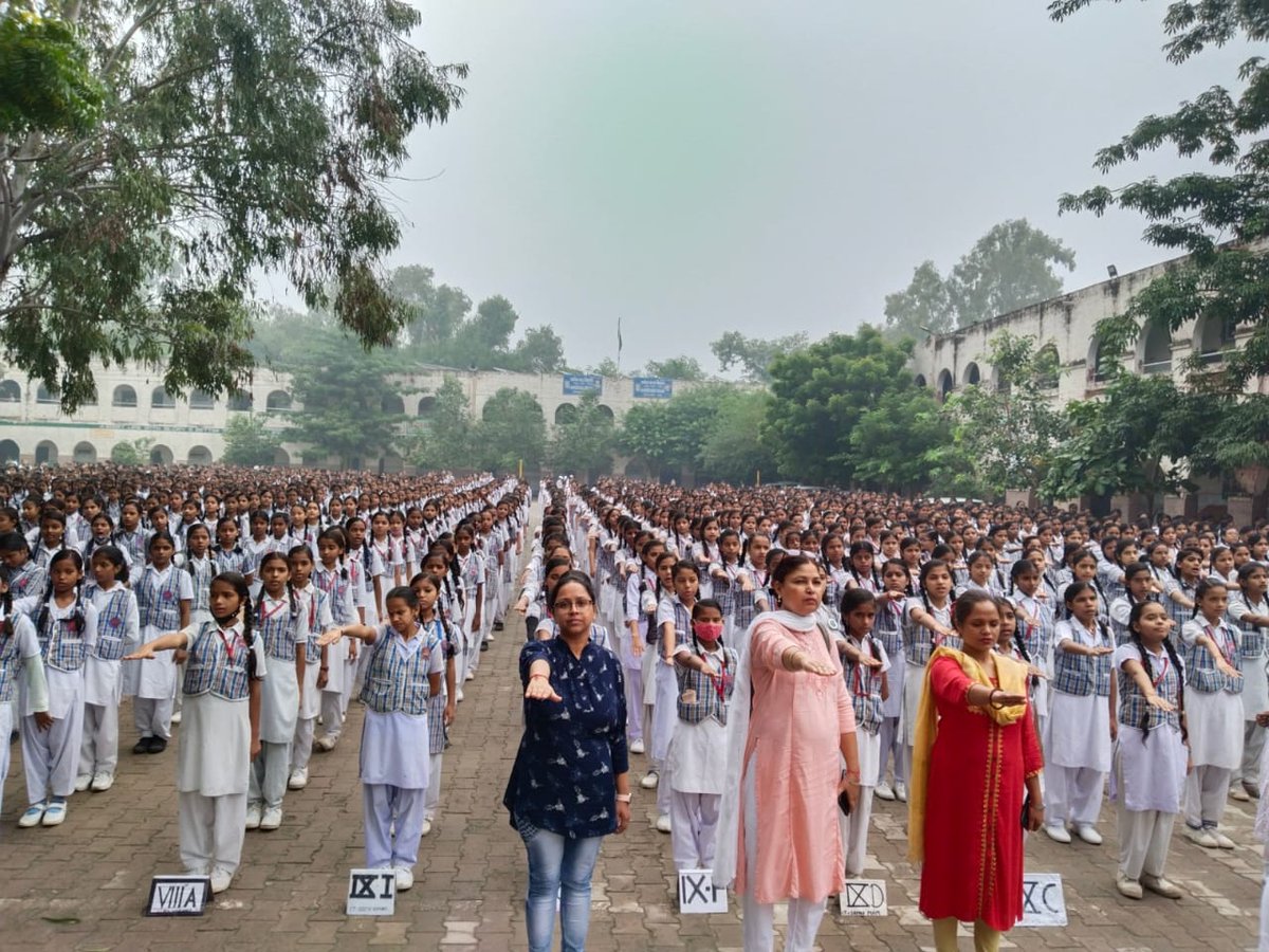 SkvDallupura's tweet photo. प्लास्टिक मुक्त भारत अभियान के अंतर्गत विद्यालय को दिलाई शपथ के  कुछ चित्र 🙏😊@RajhanstiwariMT
@Sandhya05576637
@Dir_Education https://t.co/VXTEIxRDSv