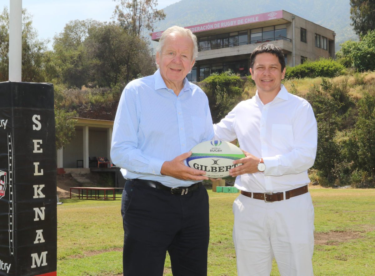 Thank you very much Sir <a href="/BillBeaumont/">Sir Bill Beaumont</a> for visiting Chile, and realize <a href="/chilerugby/">☆ CHILE RUGBY</a> 's fully commitment to the sport and hard work towards future challenges <a href="/rugbyworldcupes/">Rugby World Cup ES</a> <a href="/rugbyworldcup/">Rugby World Cup</a> <a href="/WorldRugby/">World Rugby</a> 
🇨🇱🏉💪