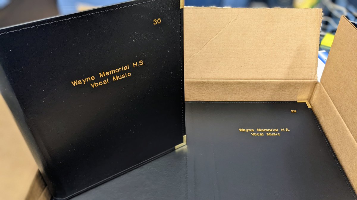 WM_Choir's tweet image. New Choir Folders for the @wmzebras Choir! Thanks @MSVMAssociation !!