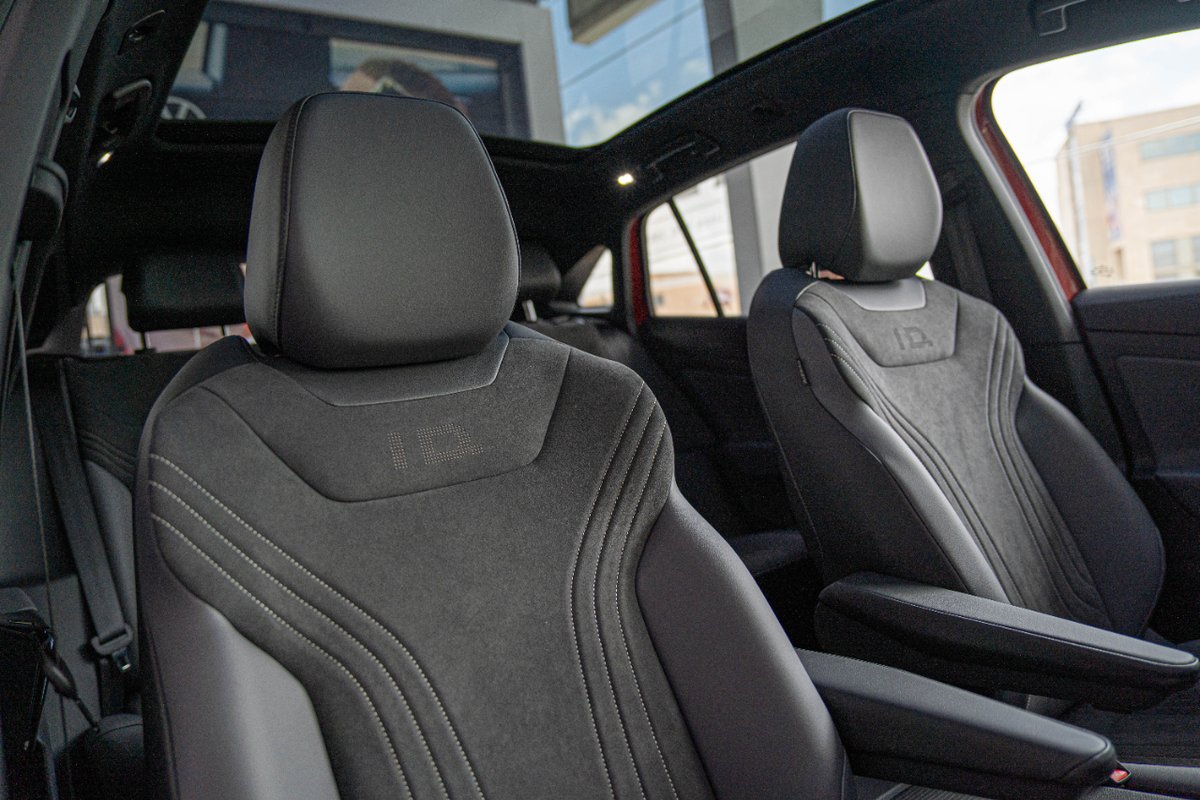 AwautoVW's tweet photo. Toma asiento y descubre un universo de confort, prestaciones, tecnología... Ven y descubre la familia ID de Volkswagen, 100% eléctricos.
Más información en: https://t.co/mOGkOsp2L5
#awautovw #VWID #Mallorca #Volkswagen #cocheselectricos https://t.co/cnh4wdQfmm