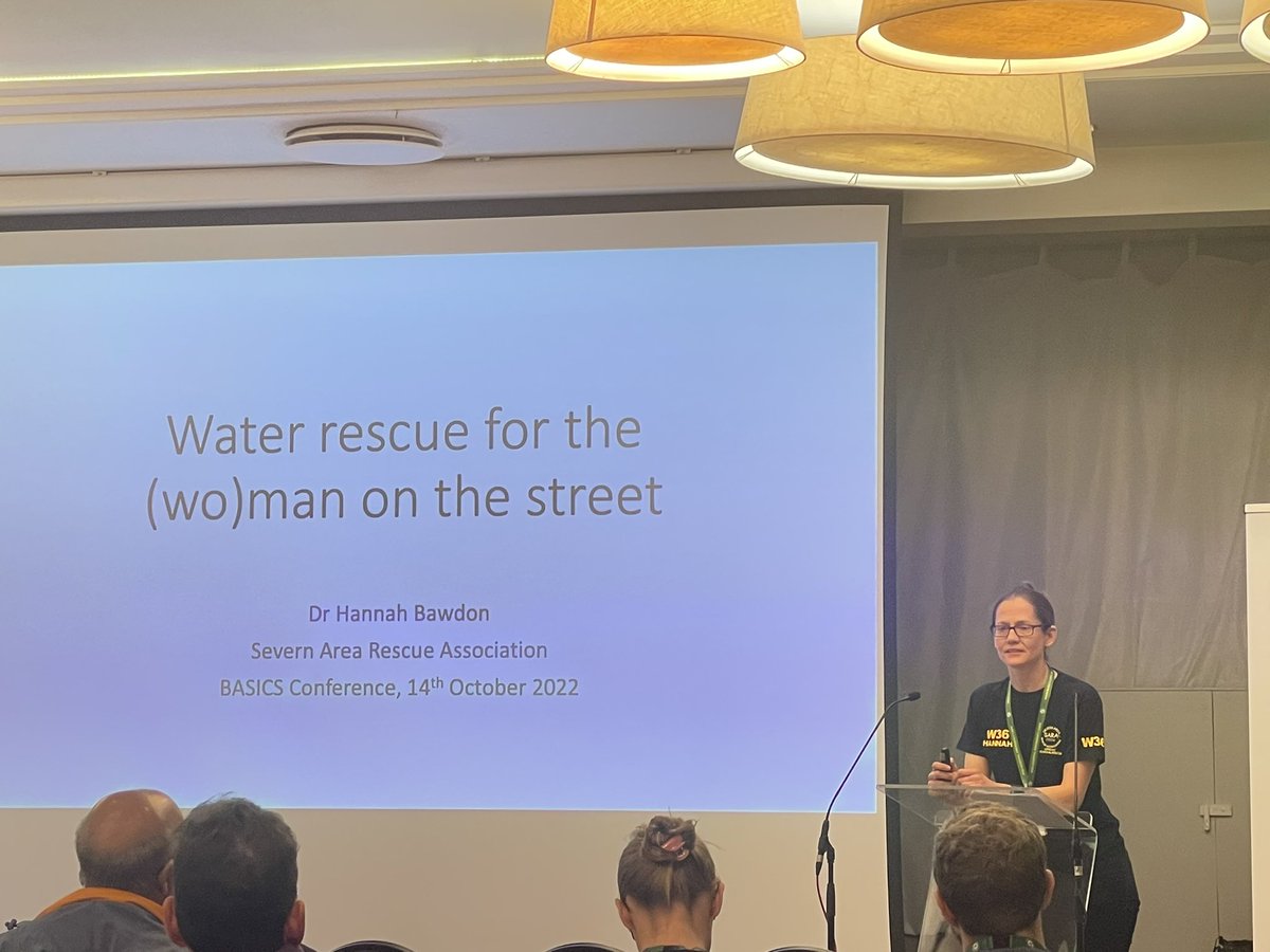 Kangaroosteve's tweet photo. Breakout sessions this afternoon @BASICS_HQ conference.
Iβm sitting in with @DrHannahB who is delivering some water safety advice #basics2022 https://t.co/sVyhjQ6TOH