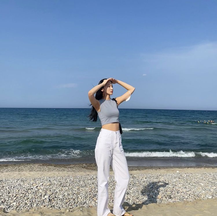 이예슬 (@simicek93) on Twitter photo 