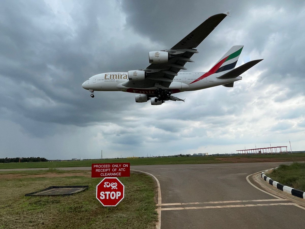 Shobhitjain88's tweet photo. What a beauty !!!
Wonderful moment to witness the landing of the "Whale of Skies" #EkA380 on to #BLRAirport south runway. Cheers to another milestone for #BlrConnects
Many more to go !!!
#AvGeek #airlines #airports #aviation #emiratesa380 #Bengaluru https://t.co/MoBXEU37Qq