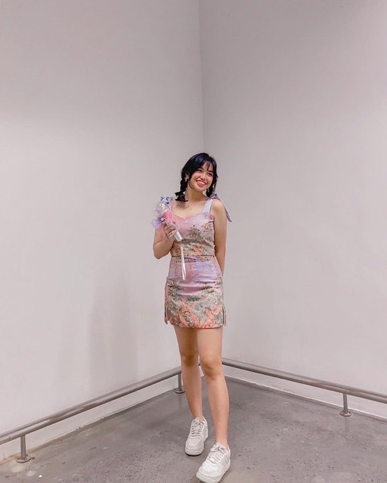 @/Raenikkay (ig) wearing our To You Seventeen-inspired Terno for #BetSinMNL! Carats, are you ready for Dec. 17?! 💎💖