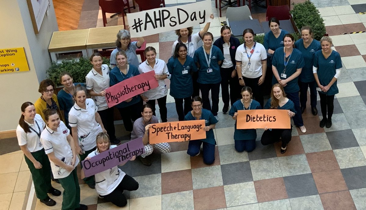 HornbyRuth's tweet photo. Celebrating #AHPsDay #AHPsDay2022 @OUHospitals 
OneTeamOneOUH
#AHPMDT 
#AHPTeamWork 
#RightPersonRightPlaceRightTime #RPRPRT
#OUHdietitians
#OUHchildrensTherapies
@lucyerobson
@DietitianAnMa
@kilcoyne_sarah 
@FranSinfield
@MattNewby_RD
@conway_watson
@OUH_therapies
@BOAHPFaculty https://t.co/ApDC1X7r4F