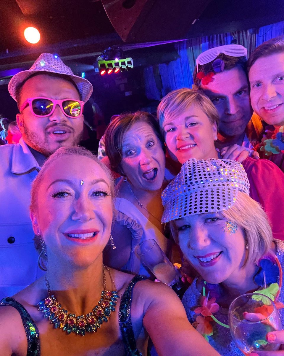 VSPHelen's tweet photo. About last night …
Agloha - thanks again @cbitlisa , great night with cracking company !  #AGloHa2022 #charityevents https://t.co/GsTj1N9bMY