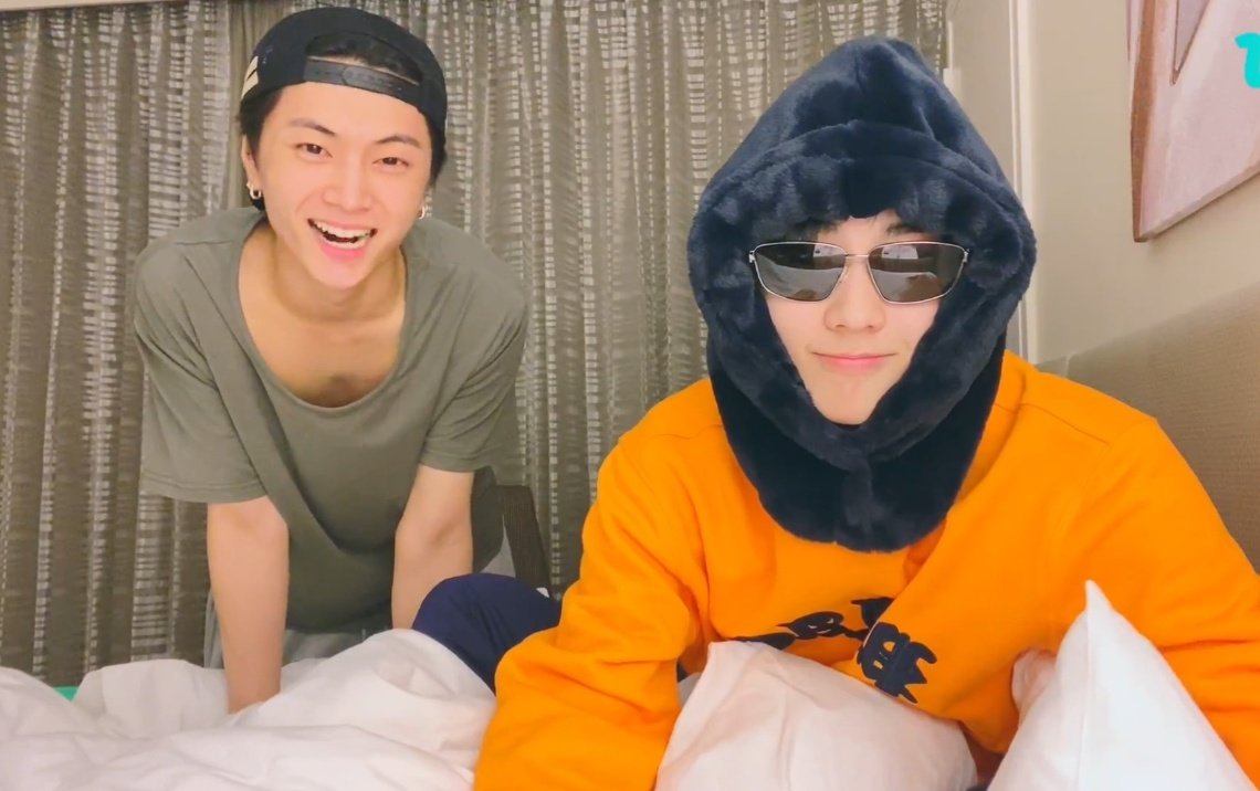 jaywongaze's tweet photo. you don't know how much i love being a jaywonist https://t.co/YEFLc4YK3i